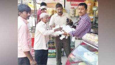 Photo of HDMC Officers Seize 70 KG Plastic Bags From Shops, Fine Owners