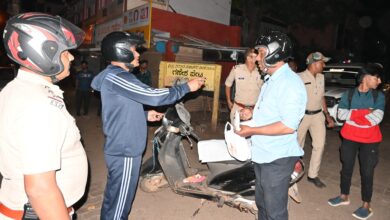 Photo of City Police Commissioner ShashiKumar Launches Initiates Night City Rounds on Moped